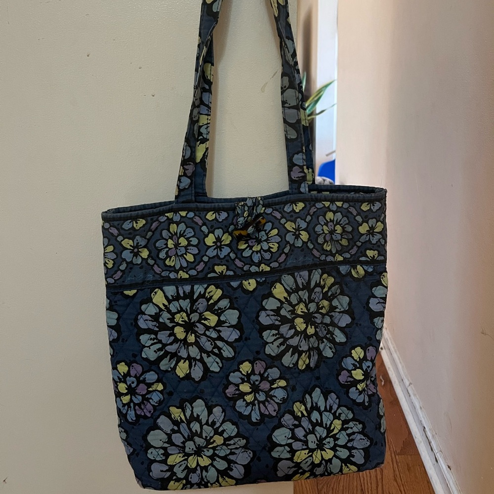 VB Shoulder tote